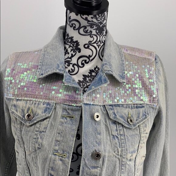 Sunset & Spring “Mermaid” Light Wash Sequin Denim Jacket, Size XS - Picture 6 of 13